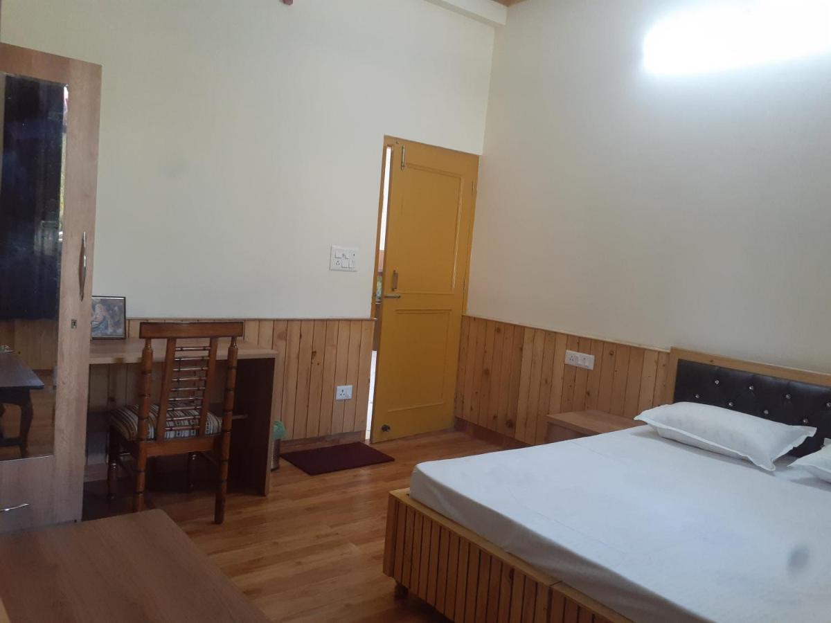 Gazing Moon Homestay Shamshi Екстер'єр фото