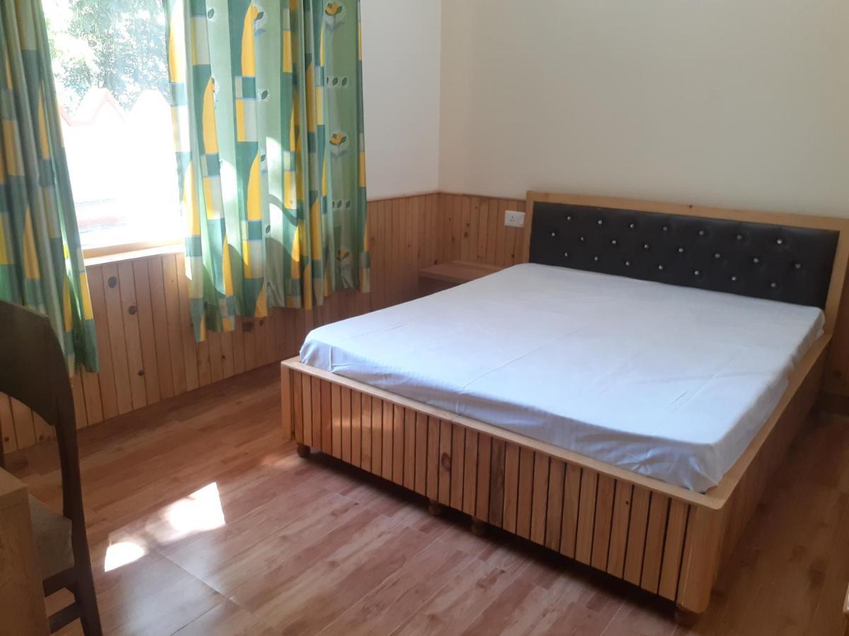 Gazing Moon Homestay Shamshi Екстер'єр фото